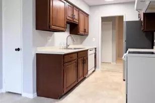 15301 Pine Orchard Dr, Silver Spring, MD 20906 - Photo 11