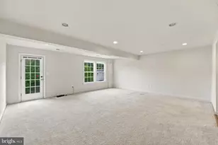 1504 Regent Manor Ct, Silver Spring, MD 20904 - Photo 41