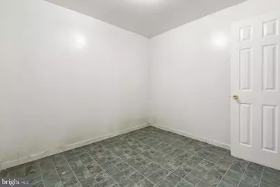 19932 Spur Hill Drive, Montgomery Village, MD 20886 - Photo 13