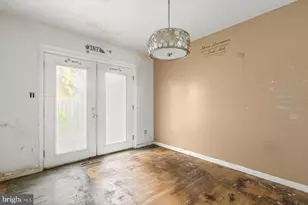 19932 Spur Hill Dr, Montgomery Village, MD 20886 - Photo 3
