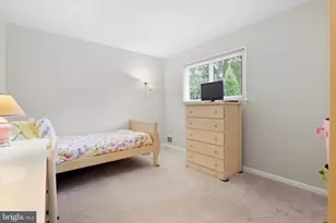 15 Grovepoint Ct, Potomac, MD 20854 - Photo 37