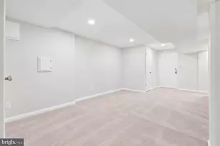 15 Grovepoint Ct, Potomac, MD 20854 - Photo 47