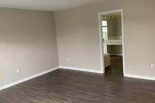 1614 Angelwing Dr, Silver Spring, MD 20904 - Photo 17