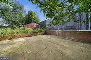 10703 Shaftsbury St, Kensington, MD 20895 - Photo 47
