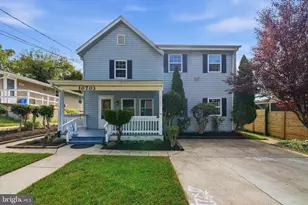 10703 Shaftsbury St, Kensington, MD 20895 - Photo 1