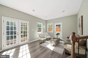 10703 Shaftsbury St, Kensington, MD 20895 - Photo 19