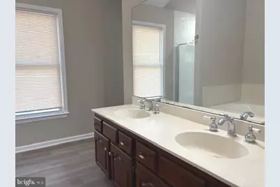 1018 Willowleaf Way, Rockville, MD 20854 - Photo 17