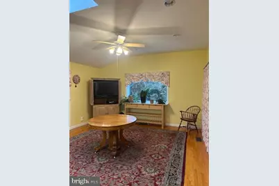 112 Rolling Road E, Gaithersburg, MD 20877 - Photo 3