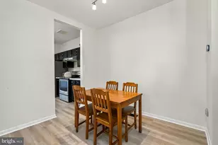 10320 Royal Woods Ct, Montgomery Village, MD 20886 - Photo 9