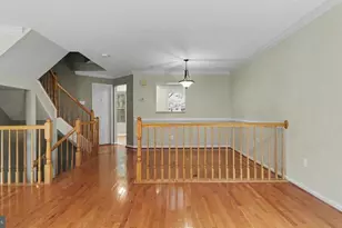 20541 Golf Course Dr, Germantown, MD 20874 - Photo 5