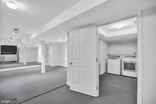 5904 Bradley Blvd, Bethesda, MD 20814 - Photo 57