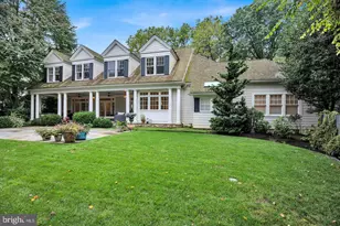 5904 Bradley Blvd, Bethesda, MD 20814 - Photo 3