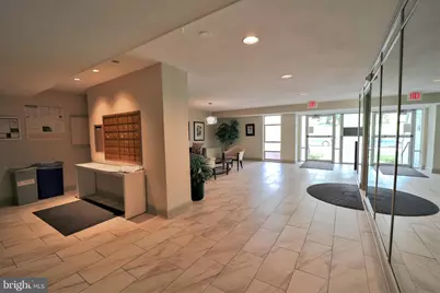 7400 Lakeview Drive #N301, Bethesda, MD 20817 - Photo 5