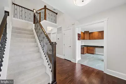 17032 Tom Fox Avenue, Poolesville, MD 20837 - Photo 5