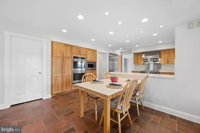 17032 Tom Fox Avenue, Poolesville, MD 20837 - Photo 21
