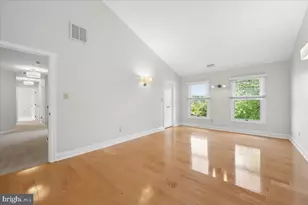 17032 Tom Fox Ave, Poolesville, MD 20837 - Photo 43