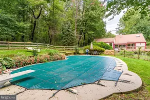24308 Hipsley Mill Rd, Gaithersburg, MD 20882 - Photo 45