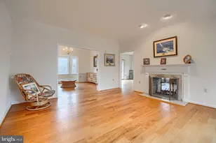 22909 Davis Mill Rd, Germantown, MD 20876 - Photo 5