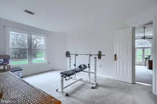 22909 Davis Mill Rd, Germantown, MD 20876 - Photo 21