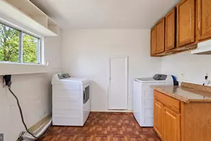 5934 Lemay Rd, Rockville, MD 20851 - Photo 27
