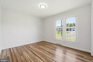 14909 Waterway Dr, Rockville, MD 20853 - Photo 19