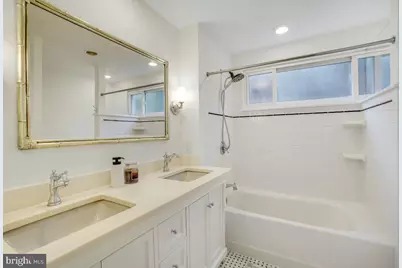 1101 Holton Lane, Takoma Park, MD 20912 - Photo 17