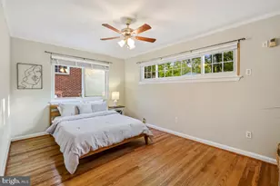 1101 Holton Ln, Takoma Park, MD 20912 - Photo 19