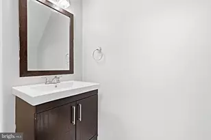 13121 Wonderland Way, Germantown, MD 20874 - Photo 17