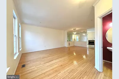 114 Longpoint Way, Gaithersburg, MD 20878 - Photo 3