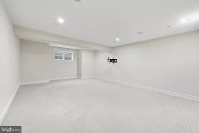 4702 W West Virginia Avenue, Bethesda, MD 20814 - Photo 55