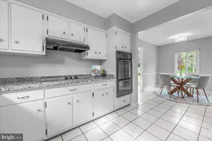 14404 Tarpon Terrace, Silver Spring, MD 20905 - Photo 17