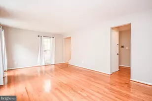 10036 Maple Leaf, Gaithersburg, MD 20886 - Photo 5