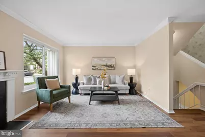 18527 Eagles Roost Drive, Germantown, MD 20874 - Photo 5