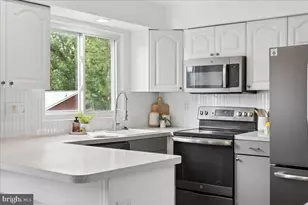 18527 Eagles Roost Dr, Germantown, MD 20874 - Photo 15