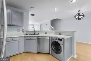 19066 Sawyer Terrace, Germantown, MD 20874 - Photo 9