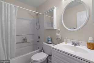 10717 Hunters Chase Ln, Damascus, MD 20872 - Photo 33