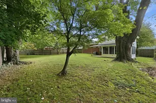 4809 Aspen Hill Rd, Rockville, MD 20853 - Photo 23