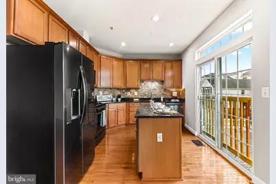 224 N Summit Avenue #28-224, Gaithersburg, MD 20877 - Photo 17