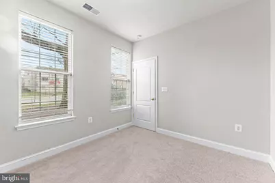 224 N Summit Avenue #28-224, Gaithersburg, MD 20877 - Photo 7