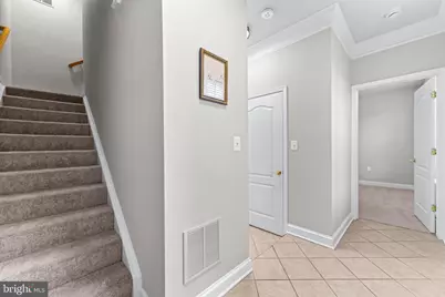 224 N Summit Avenue #28-224, Gaithersburg, MD 20877 - Photo 3