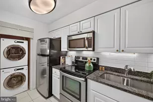 5818 Inman Park Cir, Rockville, MD 20852 - Photo 15