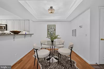 5818 Inman Park Circle #210, Rockville, MD 20852 - Photo 11