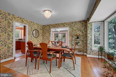 9233 Farnsworth Drive, Potomac, MD 20854 - Photo 19