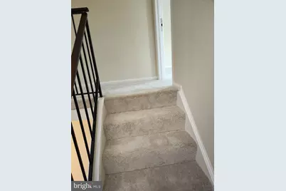 32 Sebastiani Boulevard, Gaithersburg, MD 20878 - Photo 19
