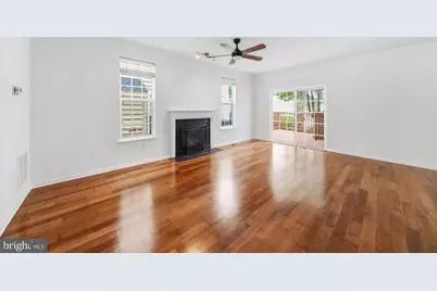 13814 Crownsgate Way, Germantown, MD 20874 - Photo 11
