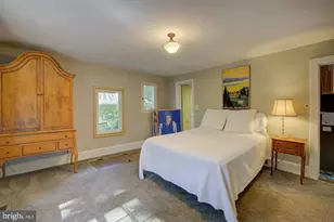 403 6th Ave, Washington Grove, MD 20880 - Photo 19