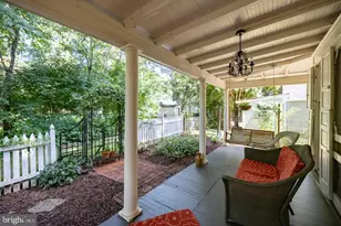 403 6th Ave, Washington Grove, MD 20880 - Photo 33