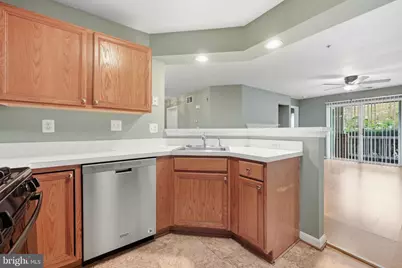 13107 Millhaven Place #6-I, Germantown, MD 20874 - Photo 21