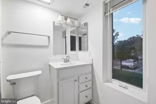 15210 Elkridge Way, Silver Spring, MD 20906 - Photo 23