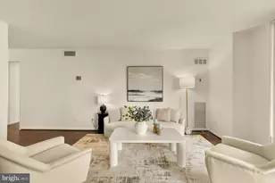 4620 N Park Ave, Chevy Chase, MD 20815 - Photo 7